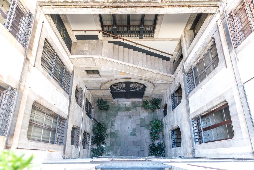 Pension Mariluz Βαρκελώνη Εξωτερικό φωτογραφία